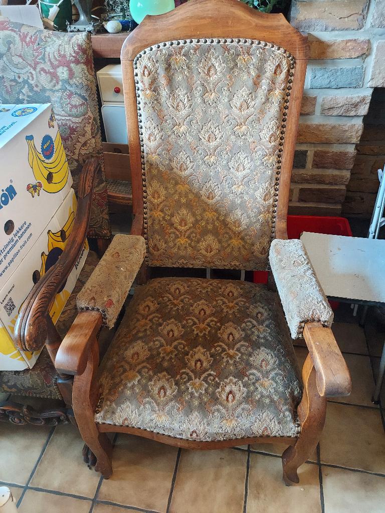 Fauteuil à restaurer, Huis en Inrichting, Fauteuils, Ophalen, Gebruikt, Stof