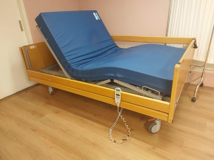 Obesitas verpleegbed, matras 115 x 205, zwaarlast bed 385 Kg, Diversen, Verpleegmiddelen, Ophalen, Gebruikt