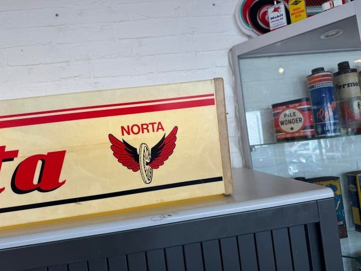 Vintage Norta Fietsen Lichtbak Reclamebord, Verzamelen