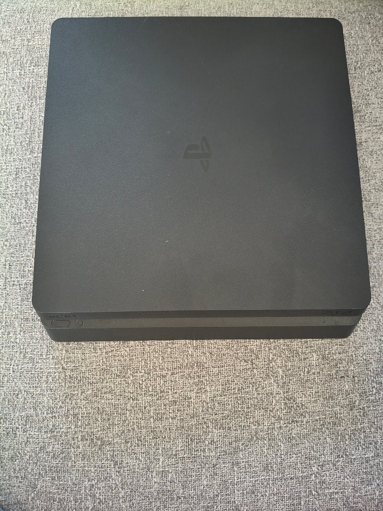 Playstation 4 intelligente, Consoles de jeu & Jeux vidéo, Consoles de jeu | Sony PlayStation 4, Utilisé, Slim, 500 GB, Avec 1 manette