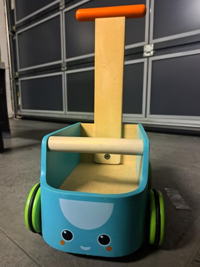 Houten Loopwagen Bus, Ophalen