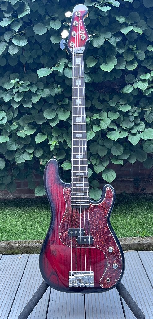 Maruszczyk Jake 5 P red burst, Muziek en Instrumenten, Snaarinstrumenten | Gitaren | Bas, Nieuw, 5-snarig, Ophalen of Verzenden