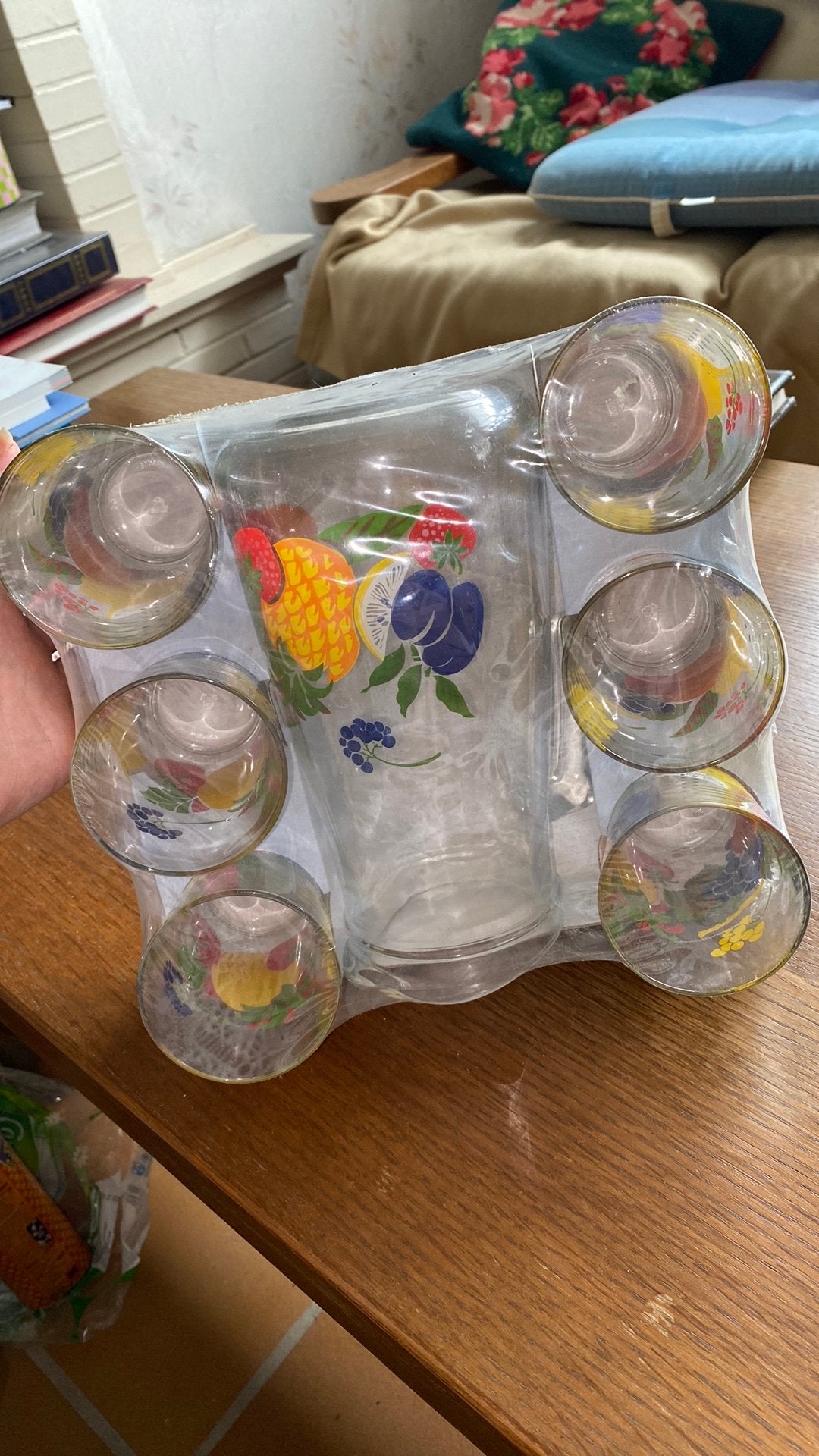 Set gekleurde fruitglazen + kruik, Verzamelen, Ophalen of Verzenden, Nieuw, Overige typen