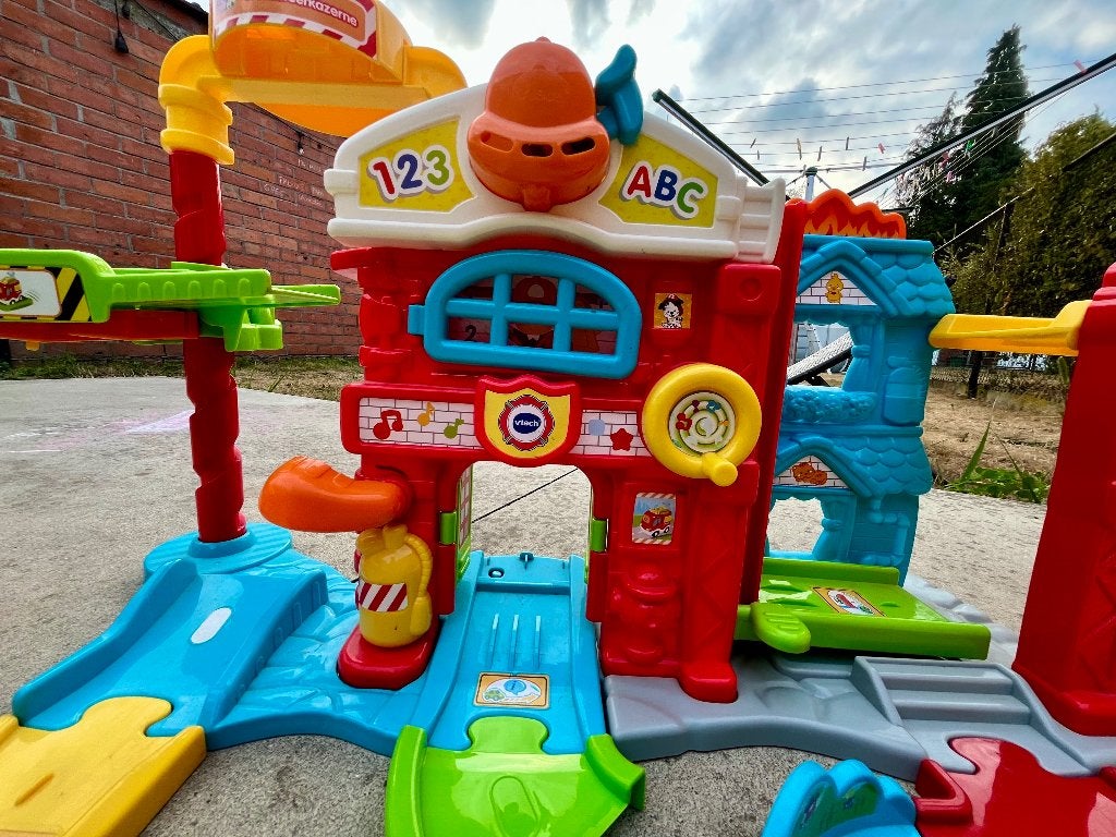 Toot toot auto’s, Kinderen en Baby's, Ophalen, Gebruikt, Plastic