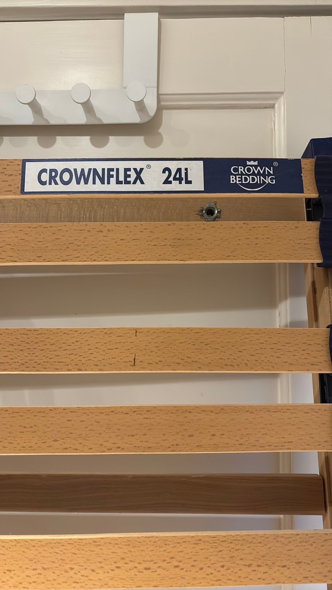 Crown bedding 24L lattenbodem 197 x 90cm, Huis en Inrichting, Ophalen, Zo goed als nieuw