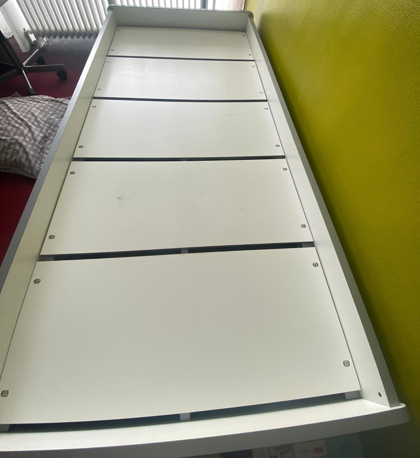 Stapelbed met een bureau, Ophalen, Gebruikt, Eenpersoons, Blauw