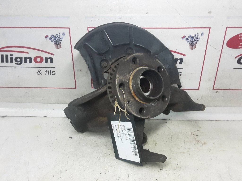 MOYEU DE ROUE AVANT GAUCHE Seat Toledo (1M2) (1J0255N), Mevr. I. Hauben, Utilisé, Rue de l'Espoir 34 34
4030  GRIVEGNÉE, BE, Info@Collignon.be