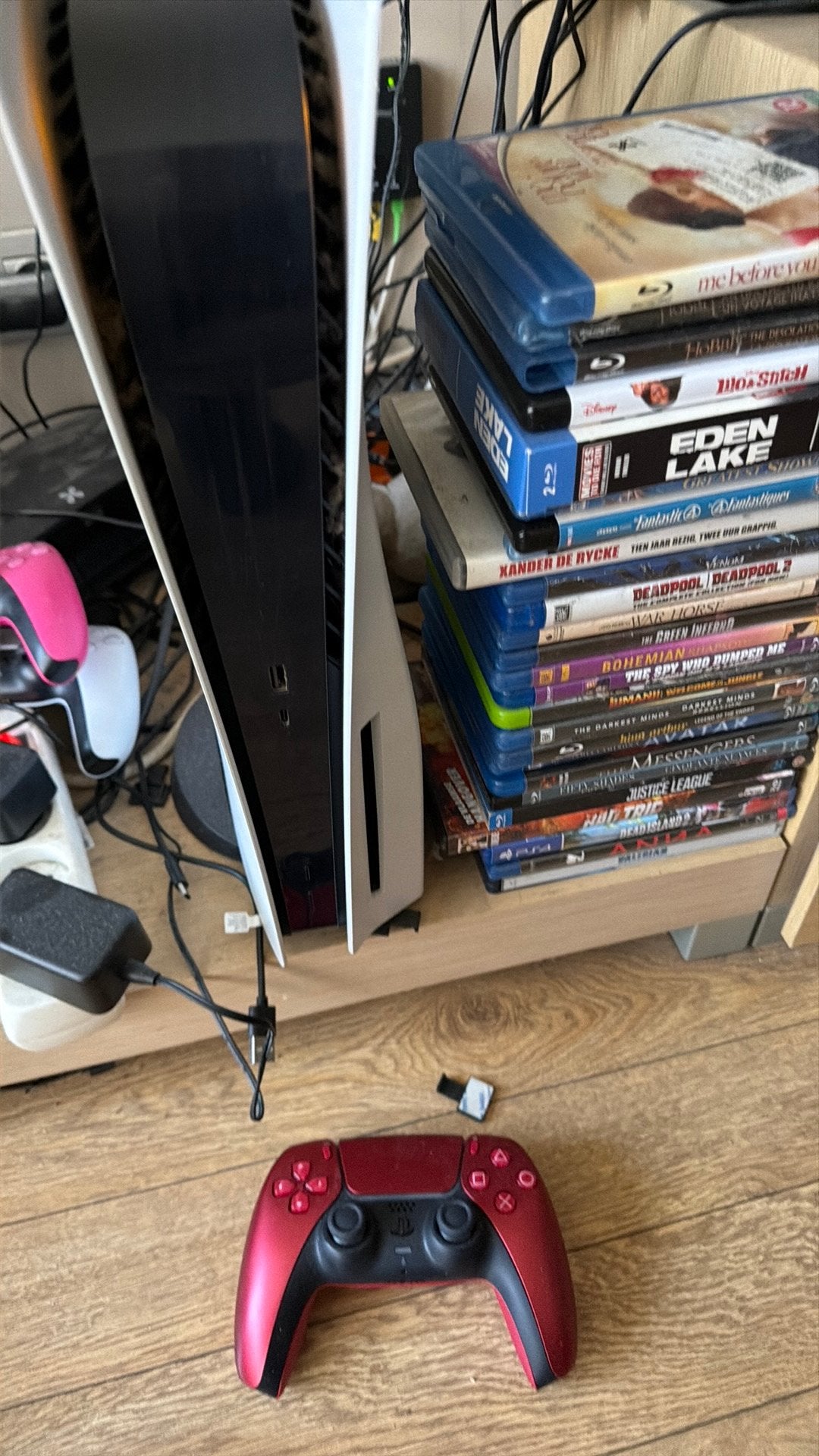 Ps5 1TB + 2TB + vulcano red controller, Ophalen, Zo goed als nieuw