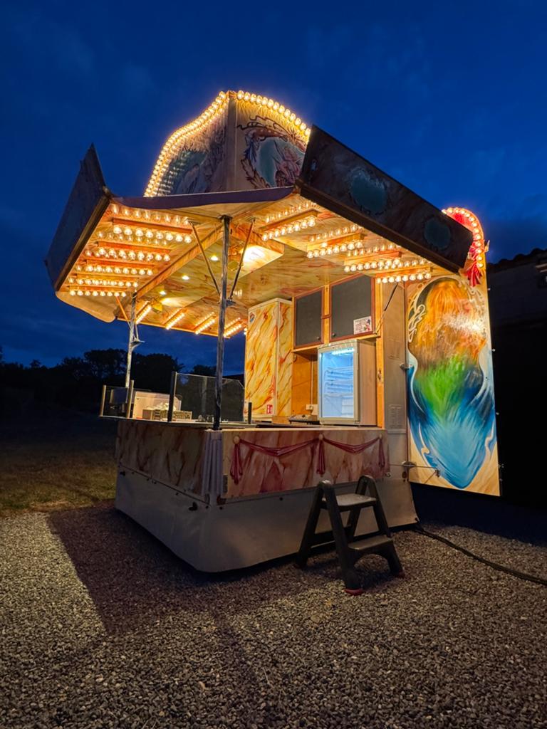 Verkoop aanhangwagen , foodtruck , kermis, Articles professionnels, Enlèvement