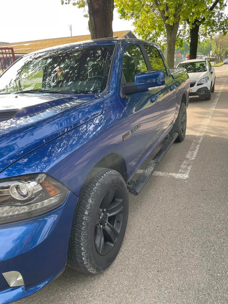 Dodge ram 5.7 Hemi, Auto's, Dodge, Automaat, 4 deurs, 295 kW, Blauw