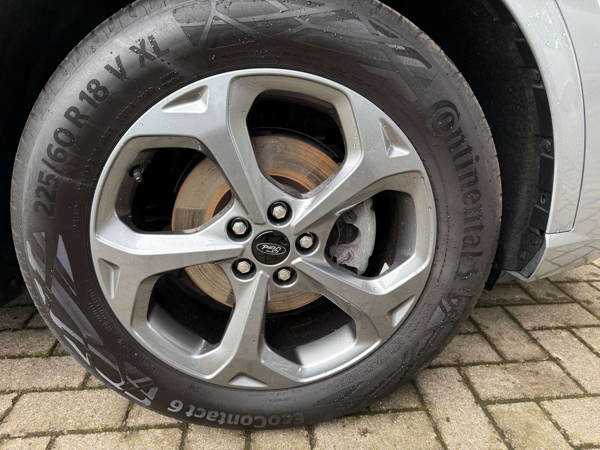 Ford Kuga FHEV ST-Line (année de construction 2024), Autos, Argent ou Gris, Achat, Euro 6, 179 ch