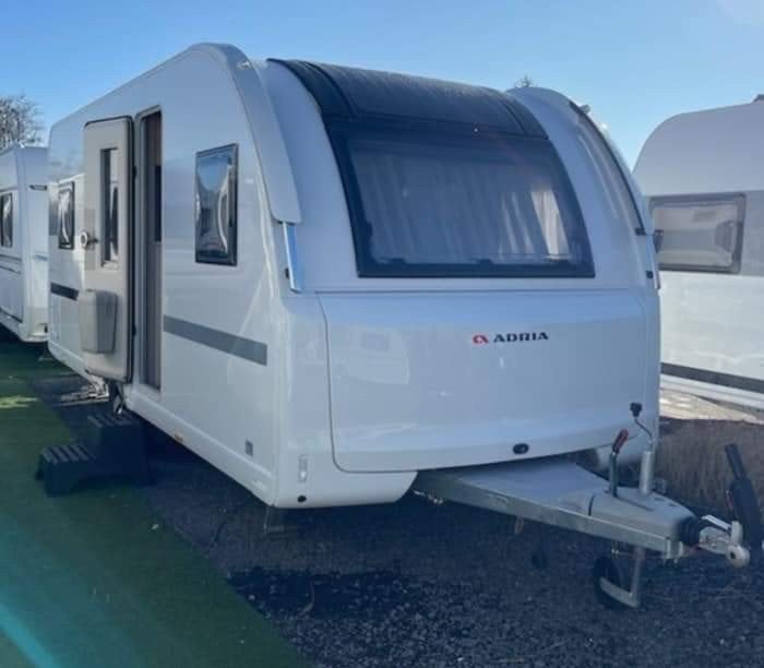 Caravan Adria adora 522up, Fietsenrek, Rondzit, Frans bed, Particulier