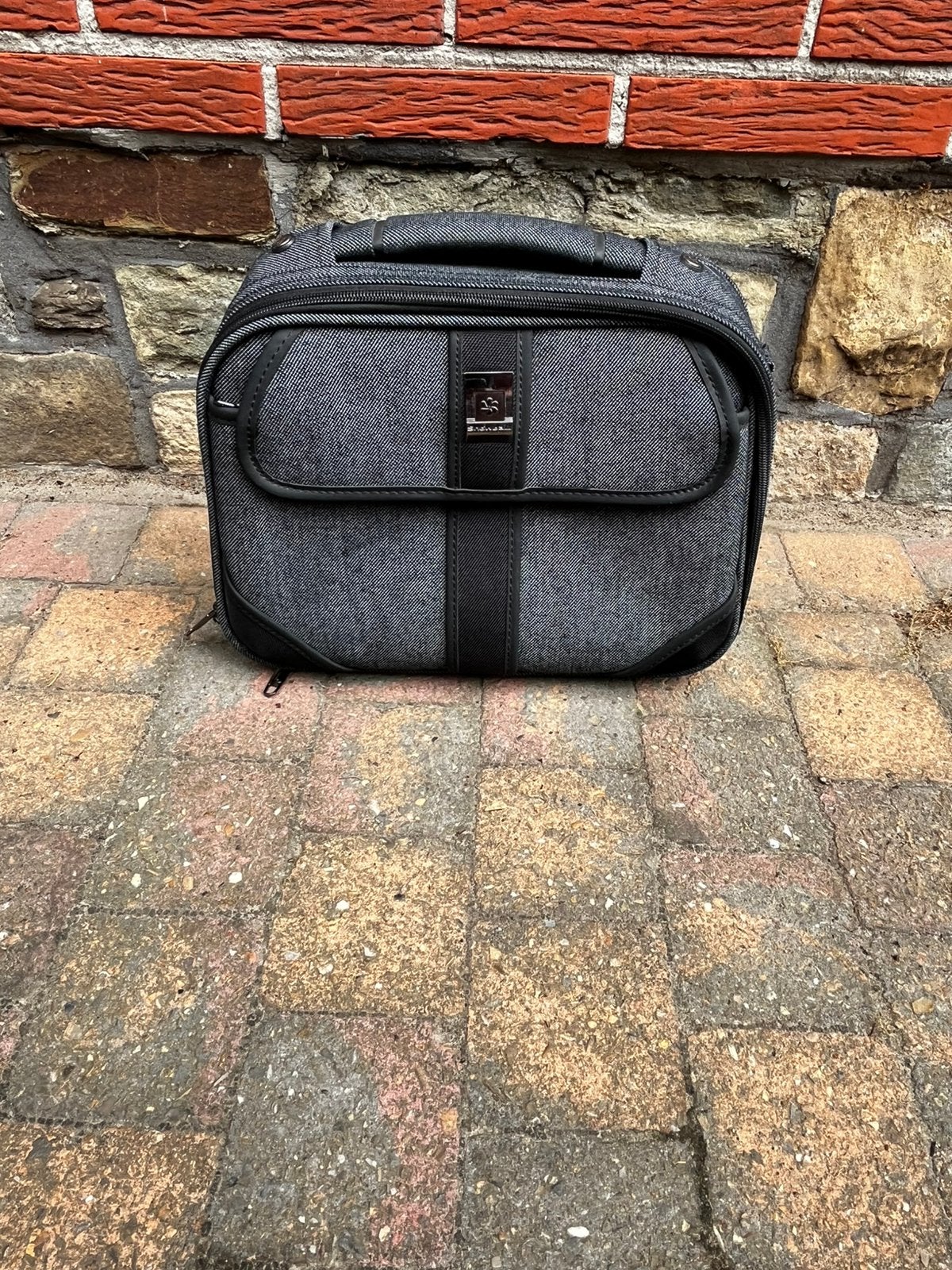 Beautycase donker grijs, Bijoux, Sacs & Beauté, Boîtes de maquillage & Beauty case, Enlèvement, Utilisé, Gris