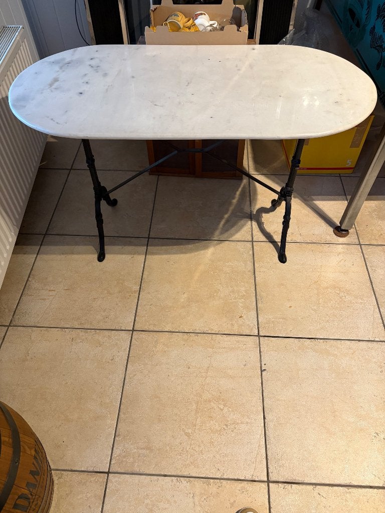 Table marbre et fer forgé., Antiquités & Art, Enlèvement