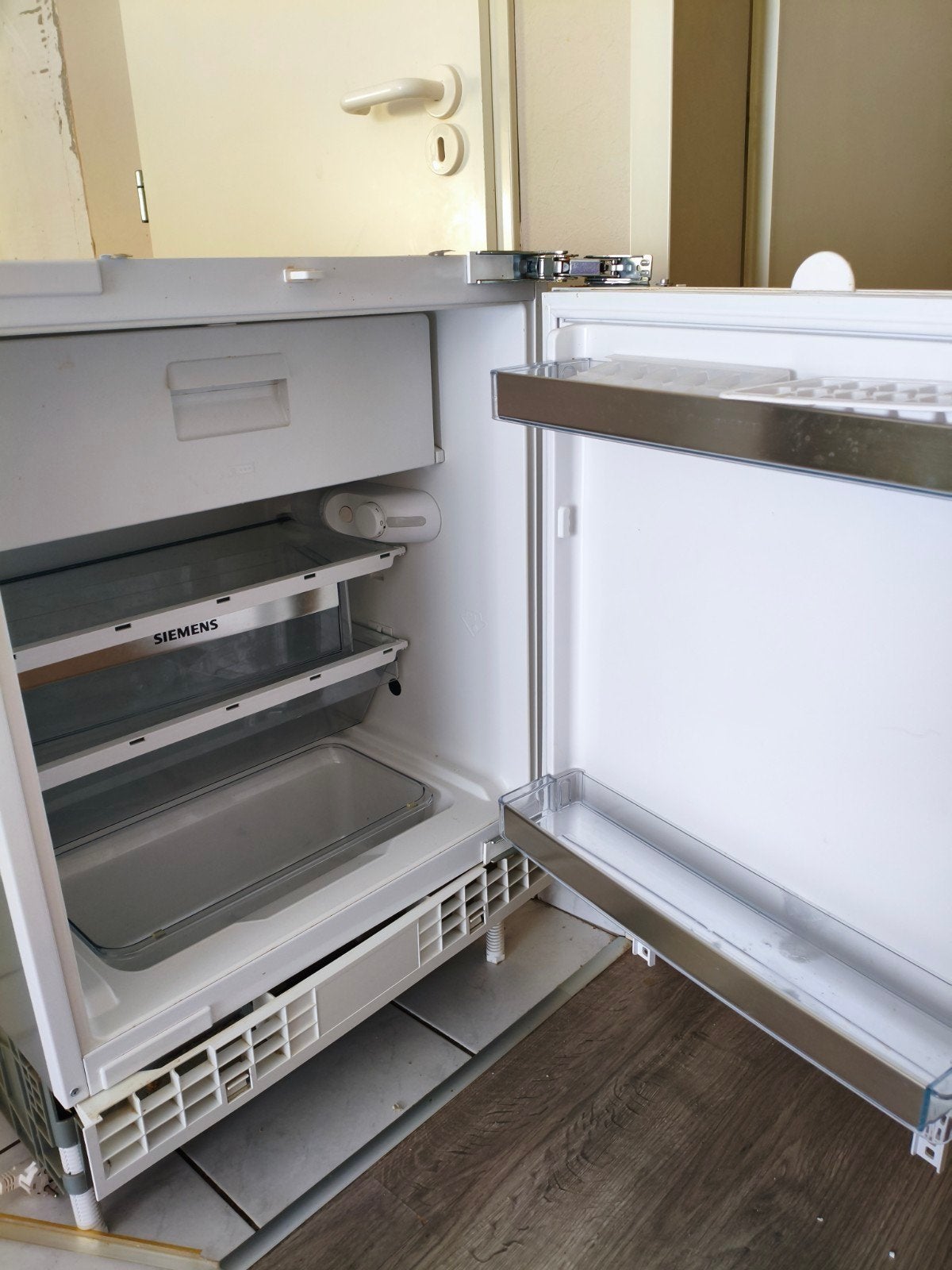 Gratis .Siemens frigo, Enlèvement