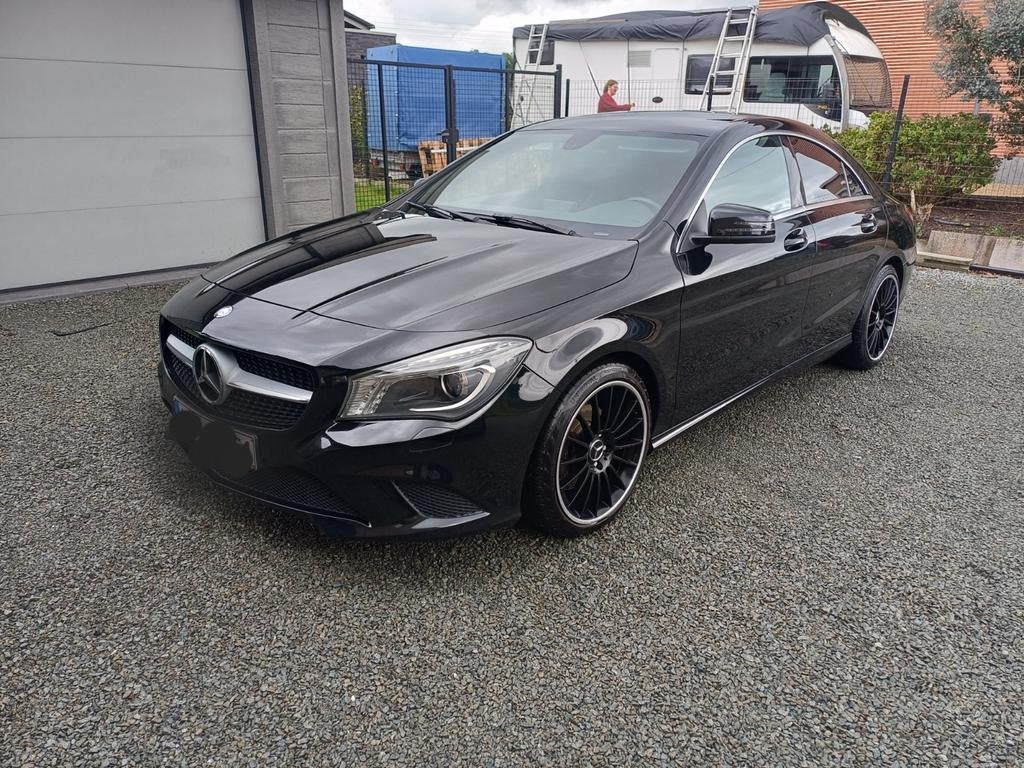 Mercedes cla 180, Auto's, CLA, Zwart, Handgeschakeld, Particulier