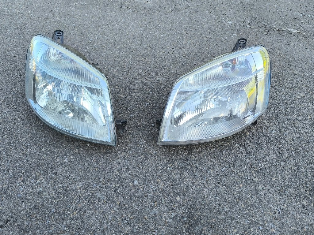 Phare avant droite, gauche Peugeot Partner, Citroen Berlingo, Enlèvement, Utilisé, Peugeot