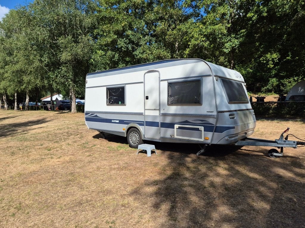 Caravan Fendt 496, Stapelbed, Ringverwarming, Treinzit, Particulier