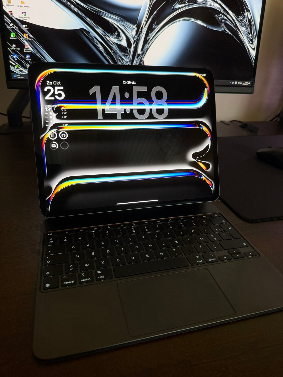 Apple iPad Pro M5 13’’ 256GB Space Black + Magic Keyboard, Computers en Software, 13 inch of meer, Apple iPad, Zwart, Ophalen of Verzenden