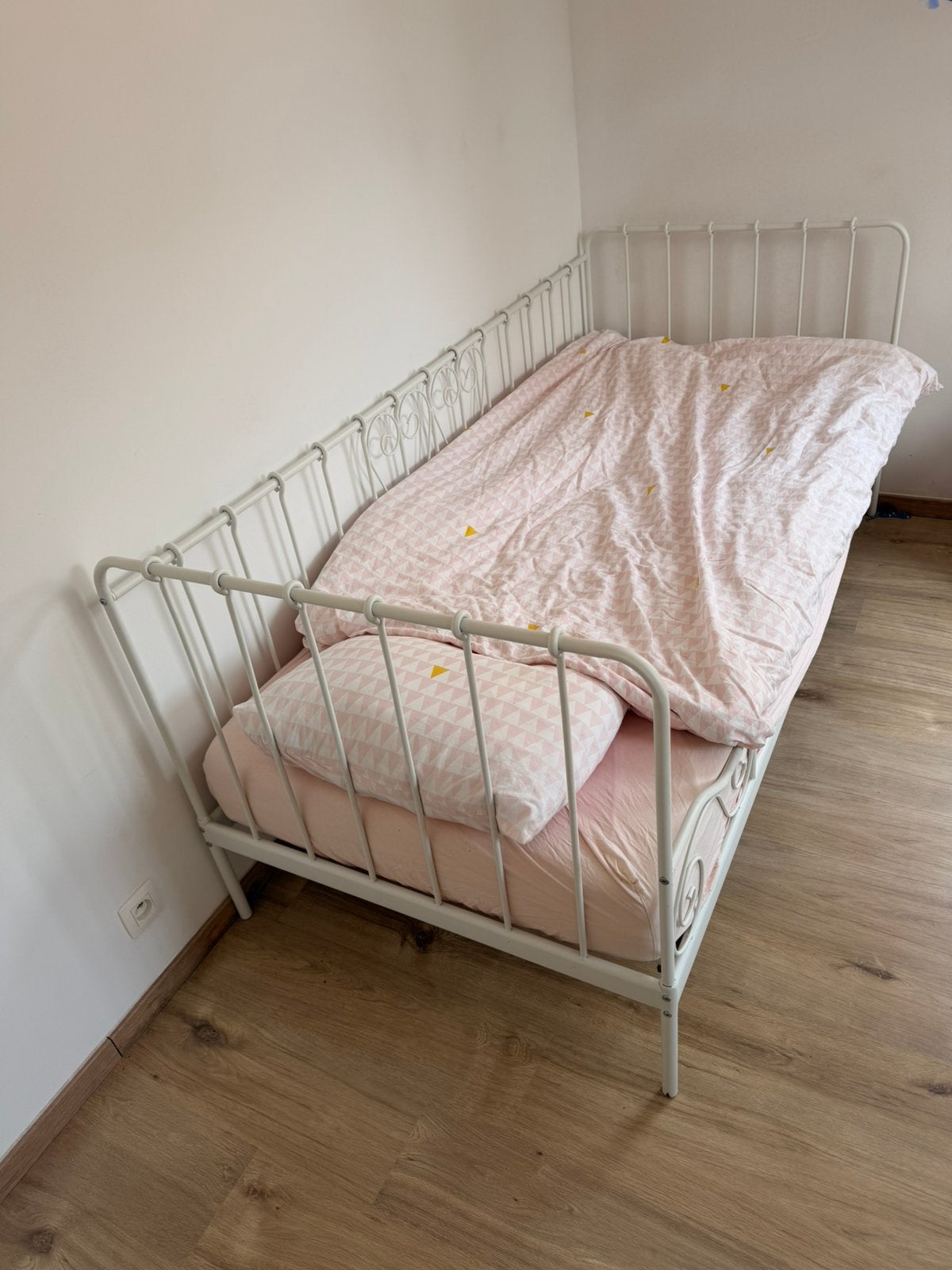 1 persoons bed met matras, Ophalen