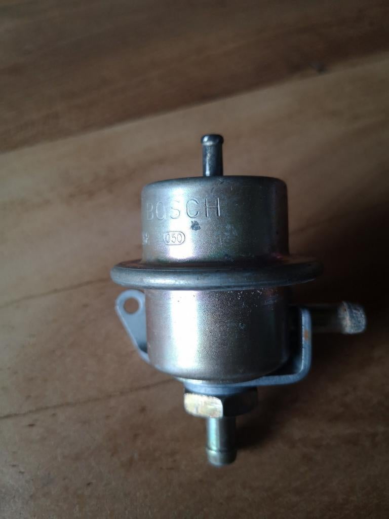Brandstofdruk regelaar bmw k100. Bosch, Motoren, Ophalen of Verzenden
