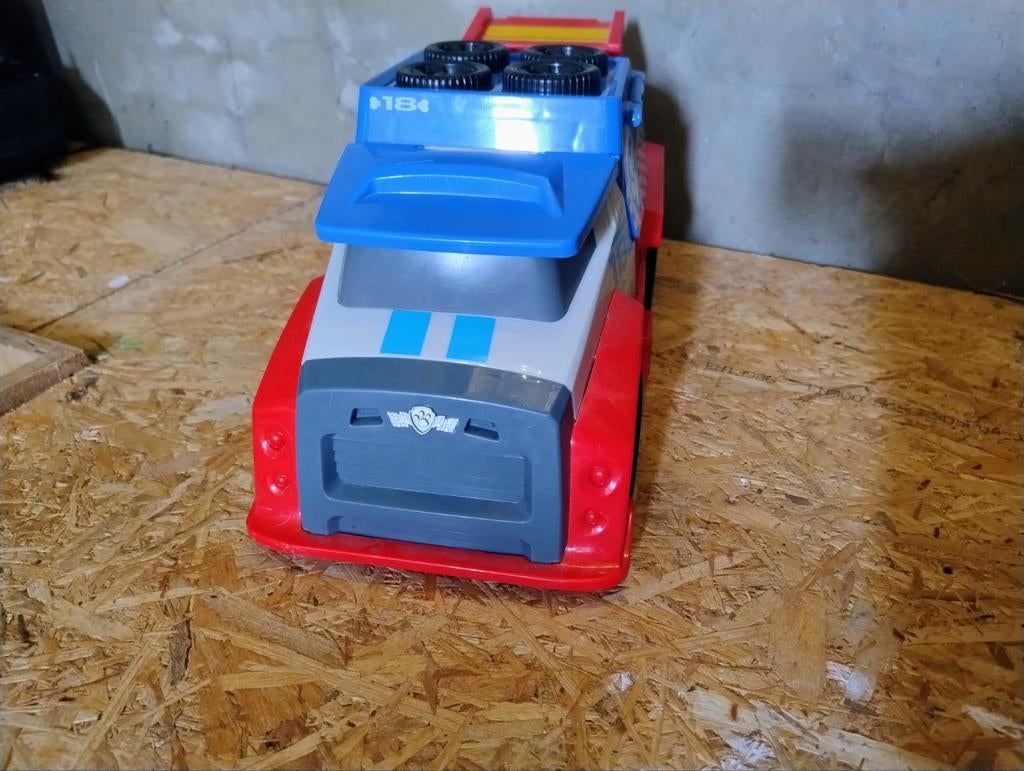 Paw patrol auto, Ophalen, Zo goed als nieuw