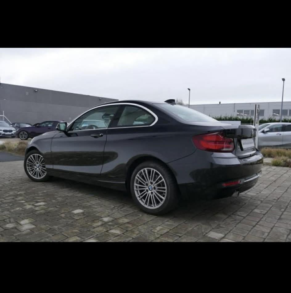 Bmw 218i Luxury coupé, 4 zetels, Achterwielaandrijving, 2 Reeks, Zwart