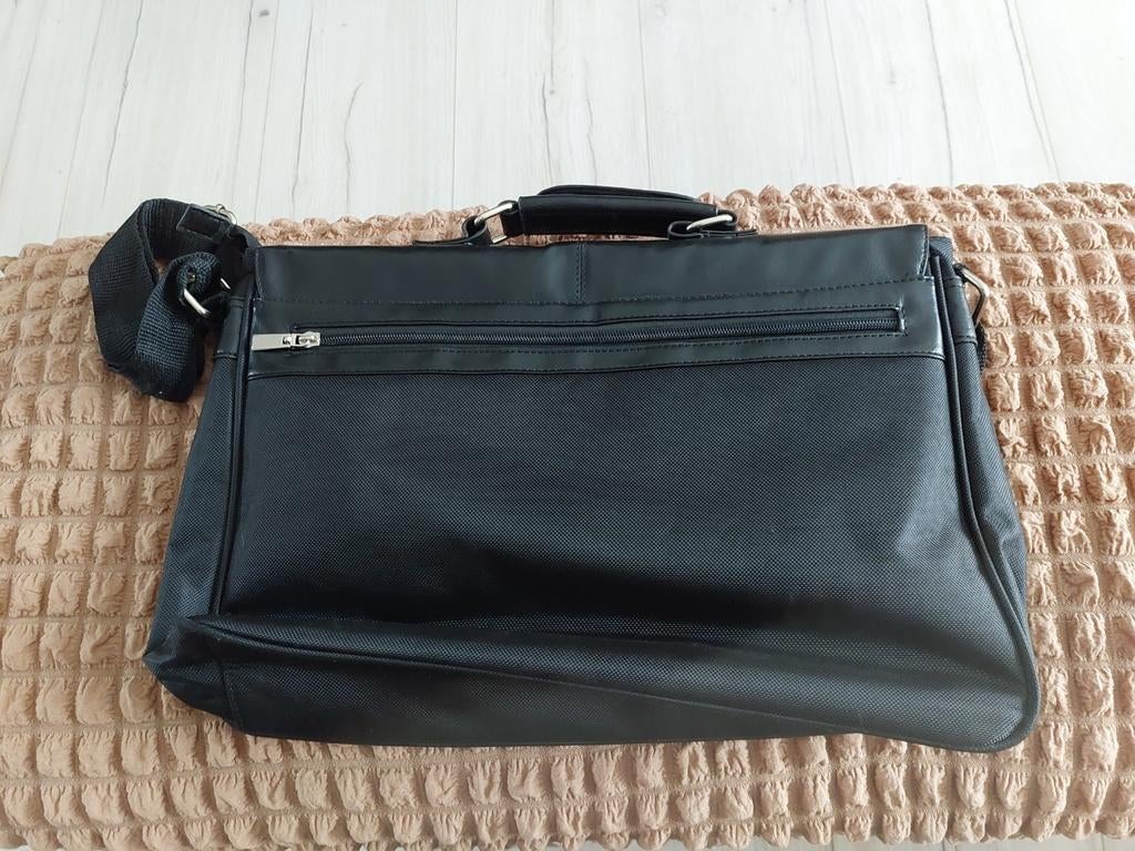 Sacoche ordinateur, Enlèvement, Utilisé