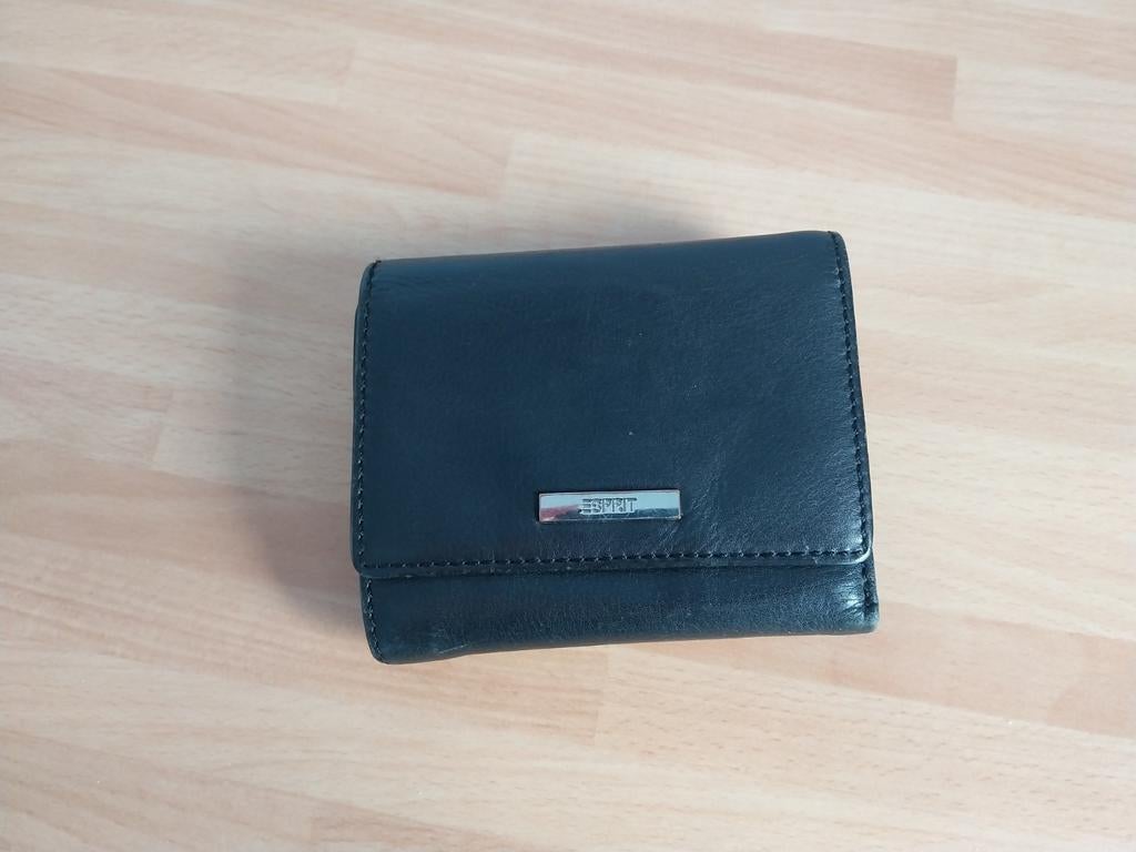 portefeuille Esprit en cuir, Bijoux, Sacs & Beauté, Porte-monnaie & Portefeuilles, Enlèvement, Comme neuf, Esprit, Cuir