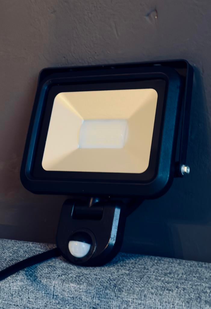 3 Projecteurs Sencys noir 20W avec capteur, Enlèvement ou Envoi