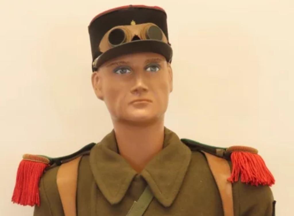 Mannequin Legionair compleet, Ophalen