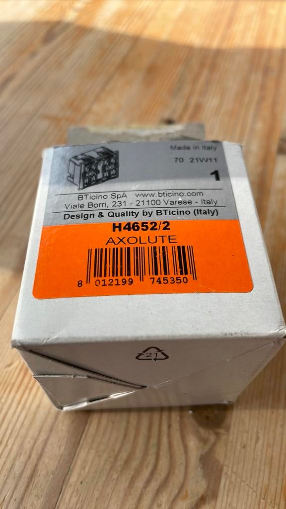 LEG H4652/2 BTicino drukknop 2-voudig., Hobby en Vrije tijd, Elektronica-componenten, Ophalen of Verzenden, Nieuw