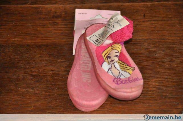 pantoufle chaussette barbie neuve 25/26, Neuf, Fille, Autres types