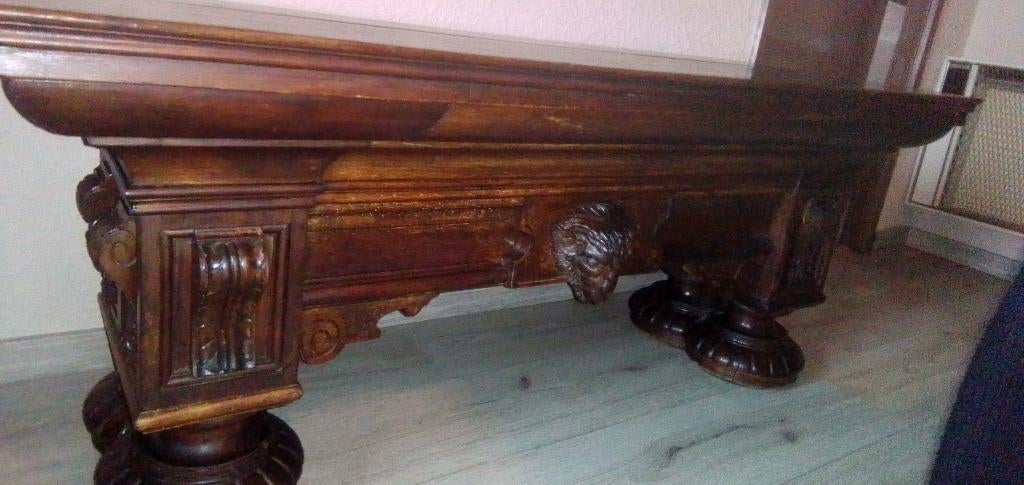 Table basse en bois massif au tête de belier, Enlèvement