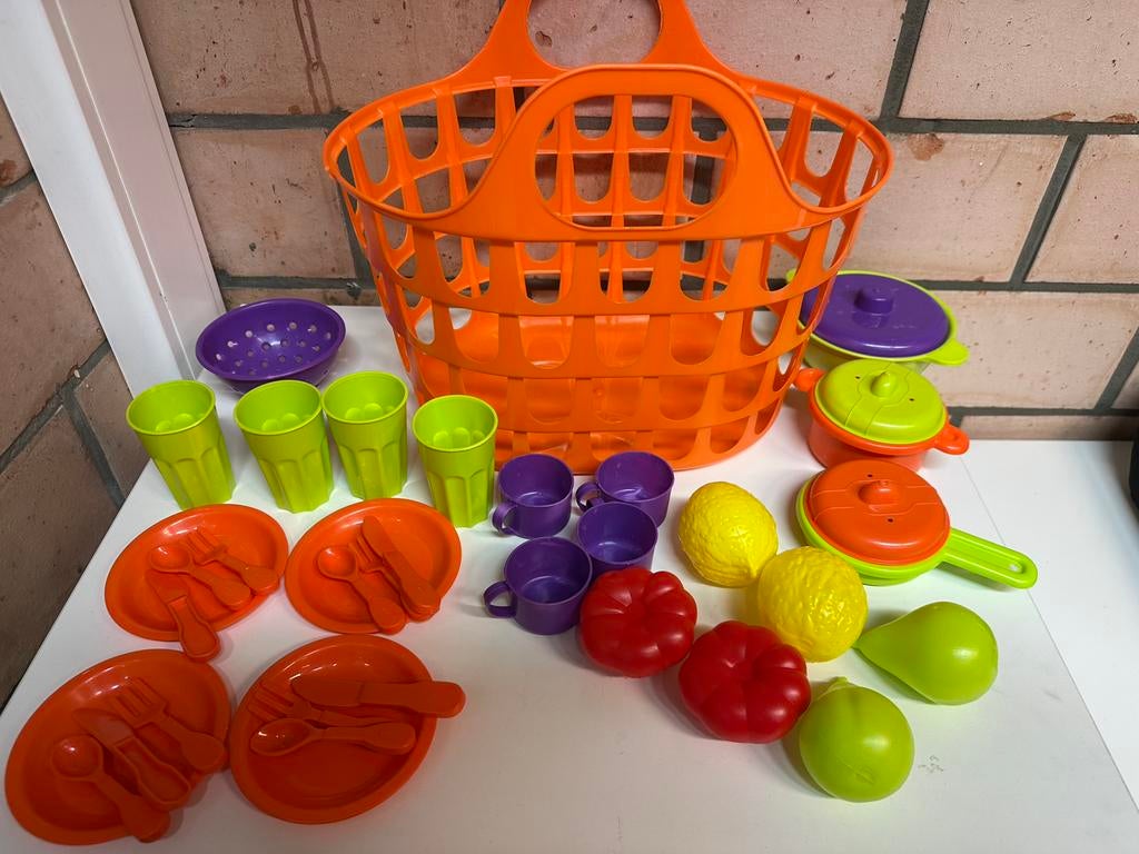 Winkelmandje met keukengerei, Ophalen, Gebruikt, Kunststof, Speelkeuken-accessoire