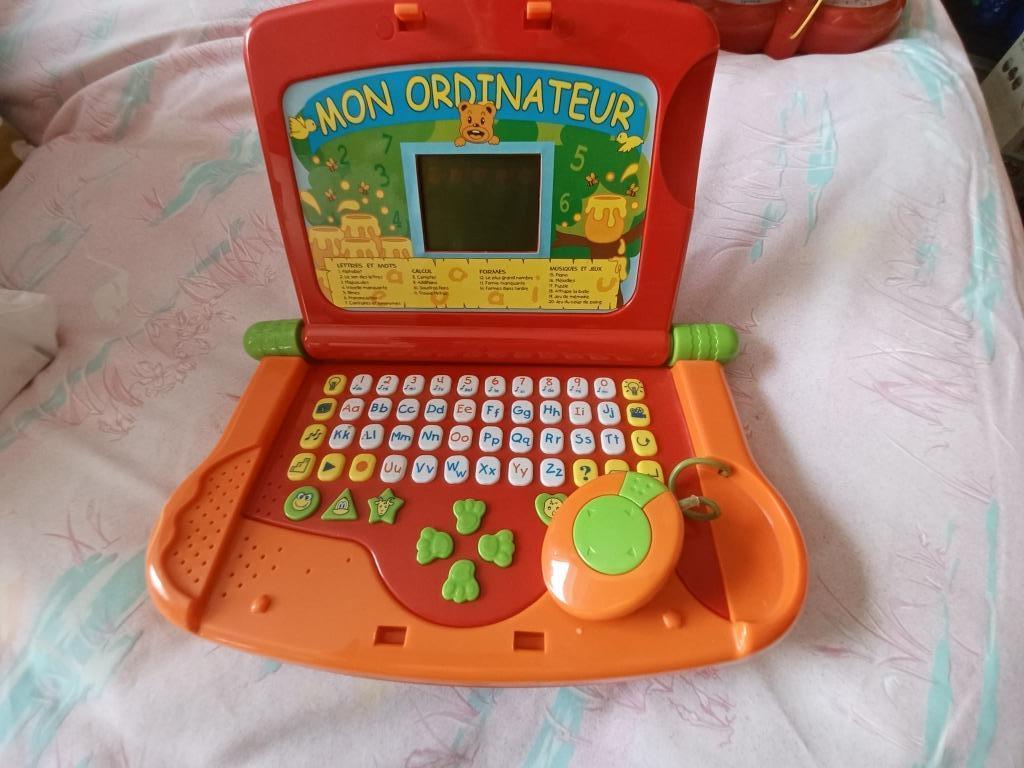 StartRight "Mijn computer" enriching children's mind, Kinderen en Baby's, Ophalen, Zo goed als nieuw, Taal en Lezen, Met licht