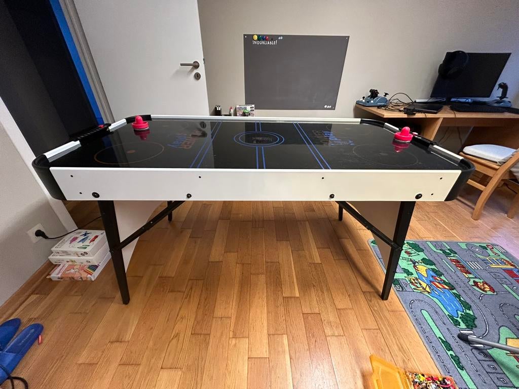 Table de air hockey, Ophalen, Gebruikt