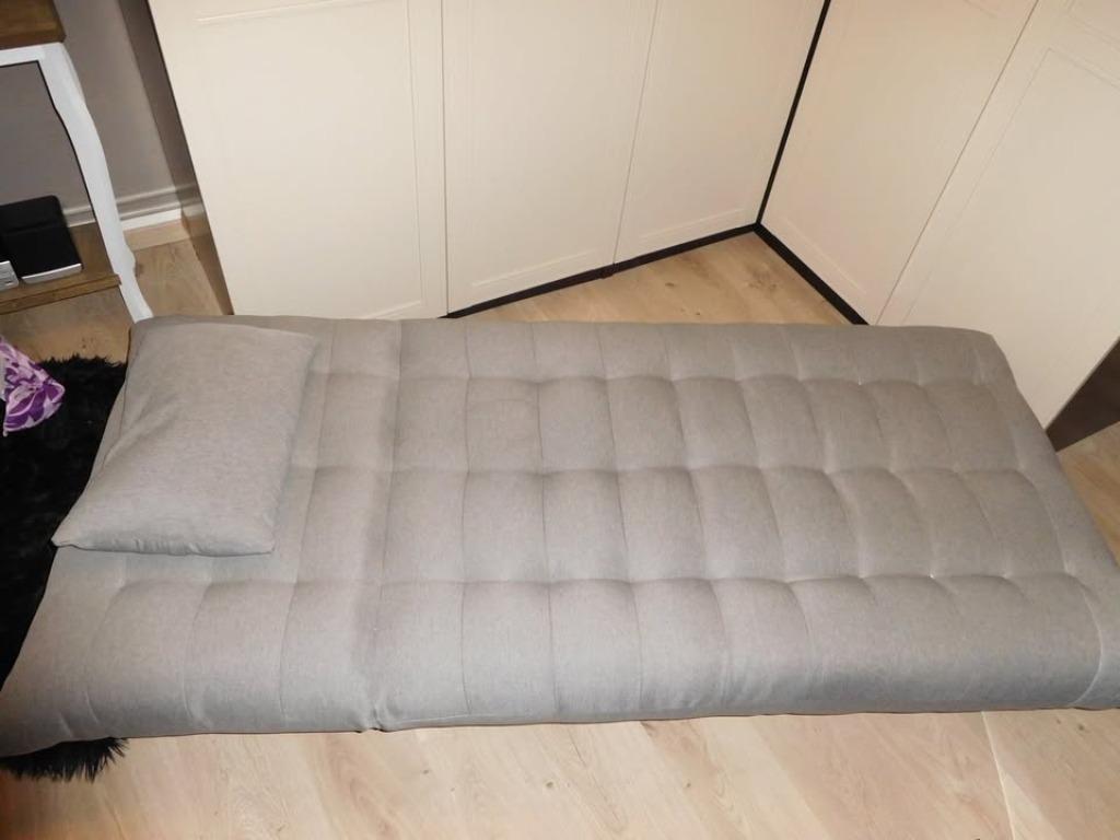 Slaapbank San Francisco 1-persoons in nieuwe staat, Huis en Inrichting, Slaapkamer | Slaapbanken, Nieuw, 90 cm, 190 cm of minder