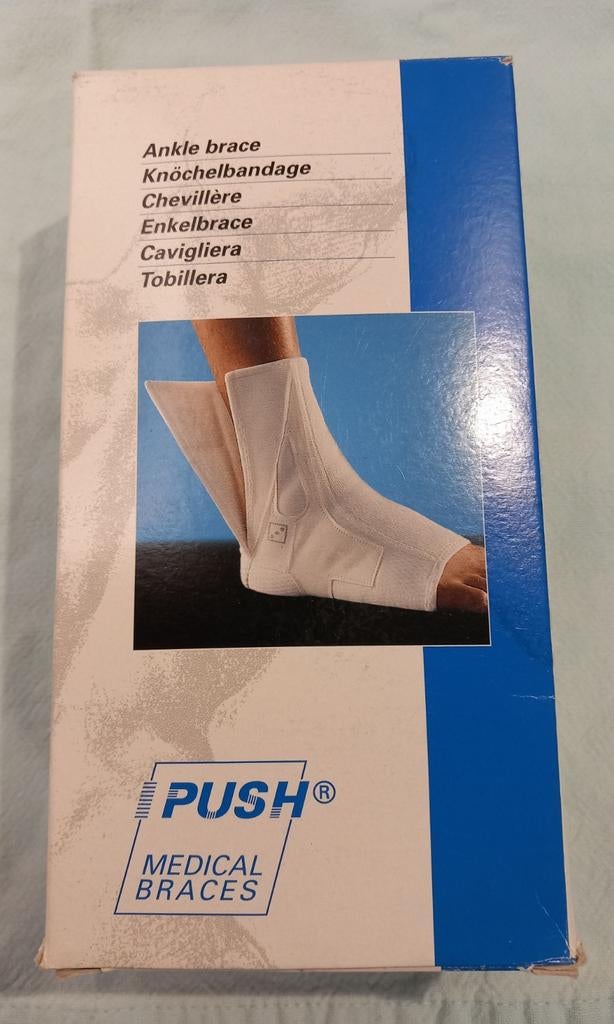 Enkelbrace Links Medium Plus Push wit, Diversen, Ophalen of Verzenden, Zo goed als nieuw