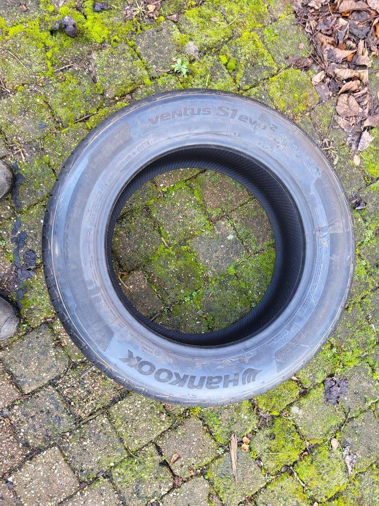 Nieuwe autoband. Maat 235/ 60R18 103V., Enlèvement