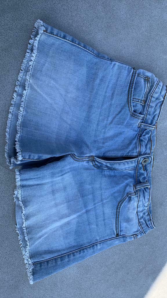 Jeansshort zara 164 meisje, Enfants & Bébés, Vêtements enfant | Taille 164, Enlèvement ou Envoi, Zara, Fille