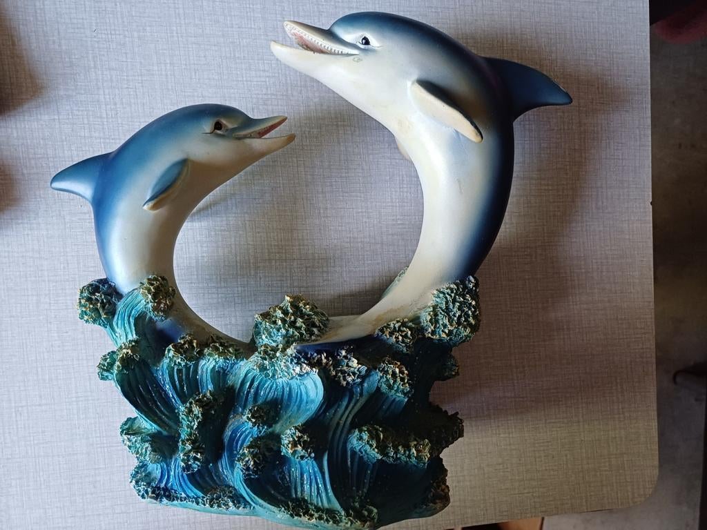 Décorations dauphins, Enlèvement ou Envoi