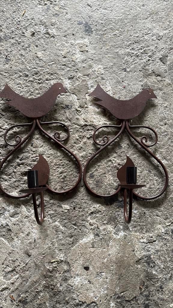 2 appliques murales  électrifiées en fer forgé, Enlèvement ou Envoi, Comme neuf