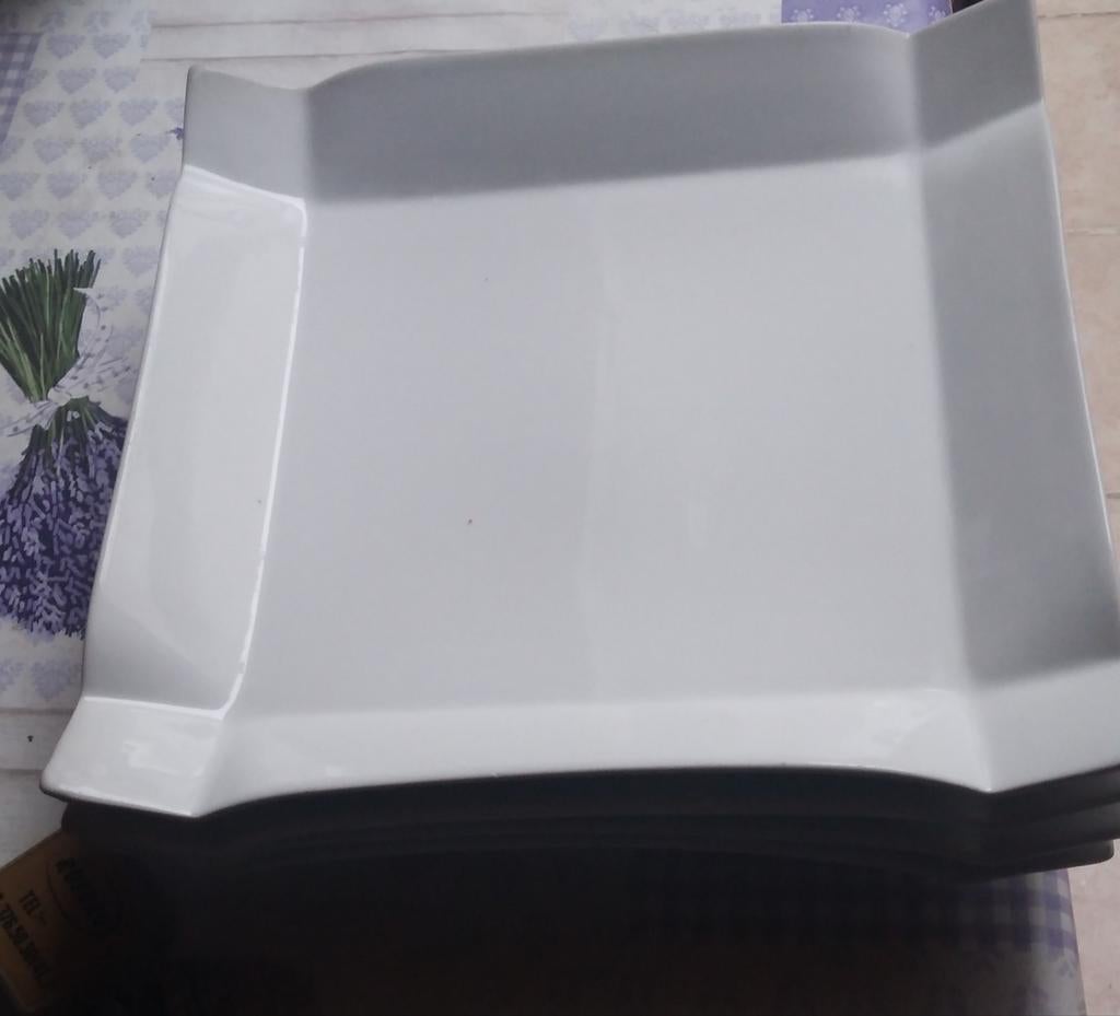 Witte borden, Huis en Inrichting, Keuken | Tupperware