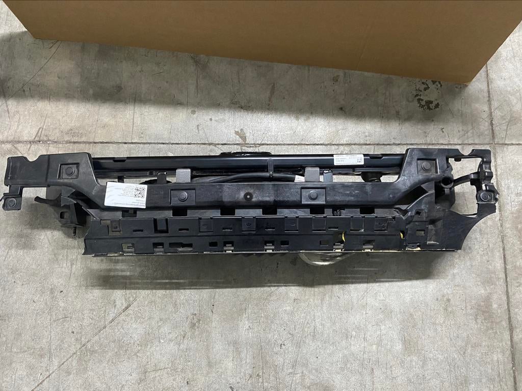 ATTACHE REMORQUE ÉLECTRIQUE BMW G20 SÉRIE 3 -TIZAUTOPARTS -
