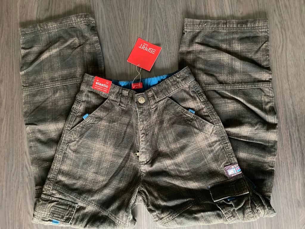 Nieuwe broek Esprit maat 10 jaar, Enfants & Bébés, Vêtements enfant | Taille 140, Garçon, Enlèvement ou Envoi, Esprit, Pantalon