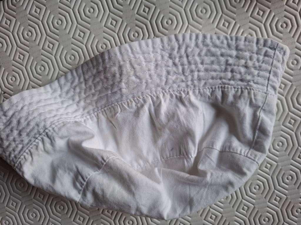 Chapeau River Woods, Enlèvement ou Envoi