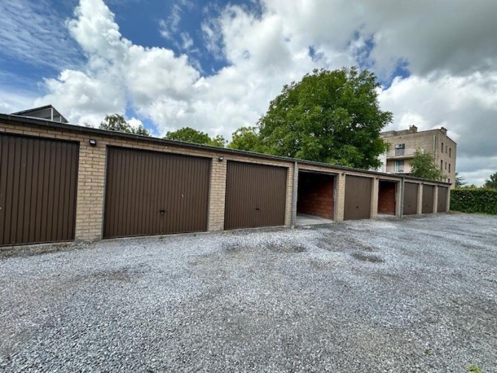 garagebox te huur in Diksmuide, Immo