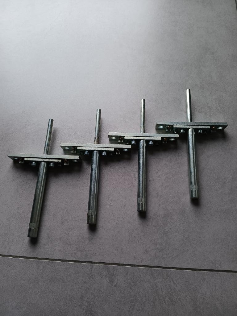 Blinde schapdragers  € 5,00 / st., Ophalen of Verzenden, Gebruikt, IJzer, Overige typen