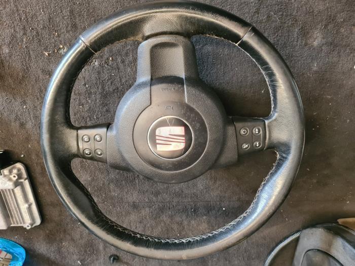 Volant d'un Seat Toledo, -, 3 mois de garantie, Utilisé, -